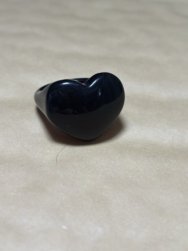 Black heart shape - black,