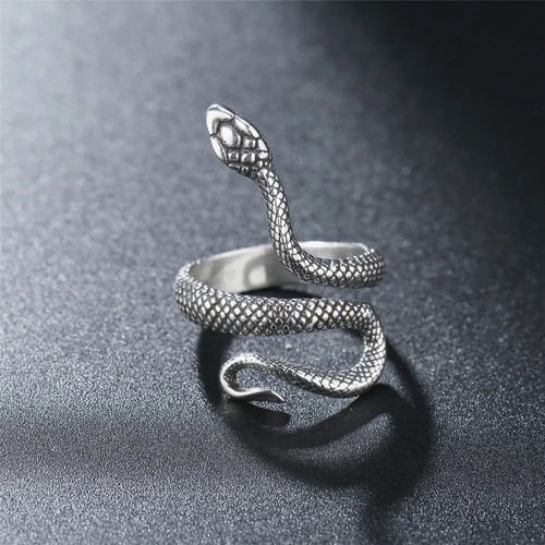 Retro snake python - retro,