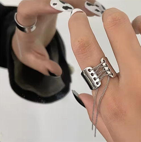 Gothic chain tassel - chain, ring